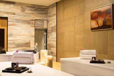 هتل Four Points By Sheraton Hefei, Shushan