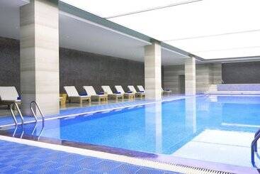 هتل Four Points By Sheraton Hefei, Shushan