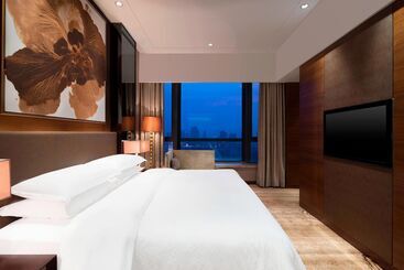 هتل Four Points By Sheraton Hefei, Shushan