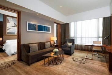 هتل Four Points By Sheraton Hefei, Shushan