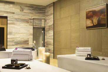 هتل Four Points By Sheraton Hefei, Shushan