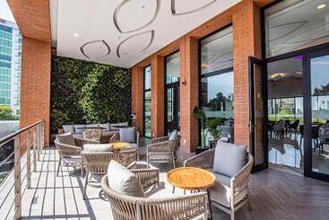 酒店 Guadalajara Country Club By Hnf