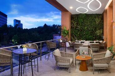 酒店 Guadalajara Country Club By Hnf