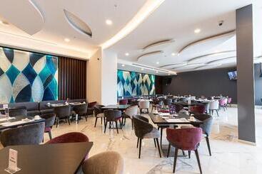 酒店 Guadalajara Country Club By Hnf