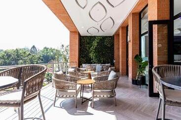 酒店 Guadalajara Country Club By Hnf