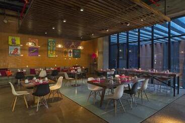 酒店 Guadalajara Country Club By Hnf