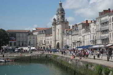 هتل La Marine, Vieux Port