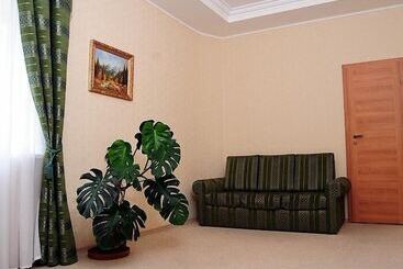 هتل Kherson