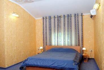 هتل Kherson