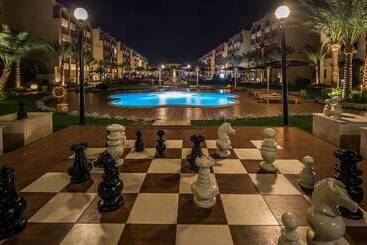هتل El Karma Beach Resort & Aqua Park - Hurghada