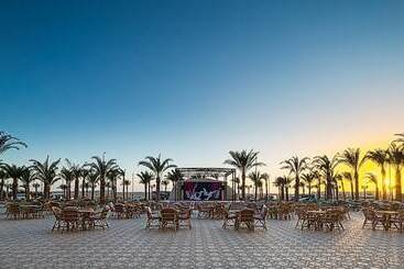 هتل El Karma Beach Resort & Aqua Park - Hurghada