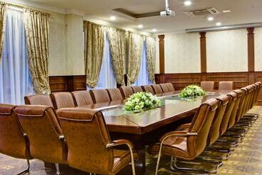 Plaza Hotel Bishkek
