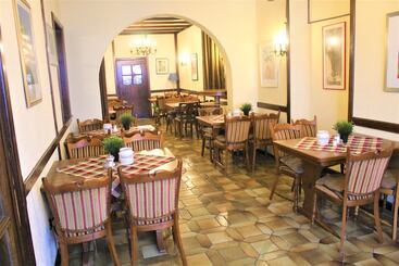هتل Simonis Koblenz
