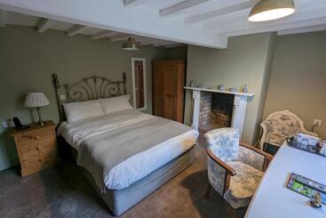 هتل The Cottage