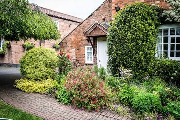هتل The Cottage