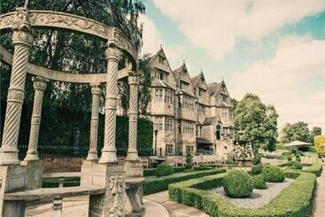 هتل Weston Hall