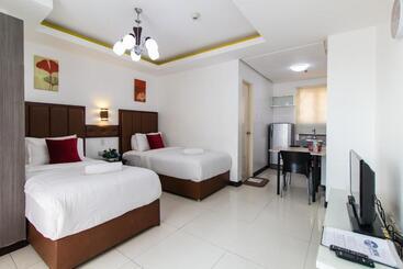 Jmm Grand Suites