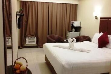 Jmm Grand Suites