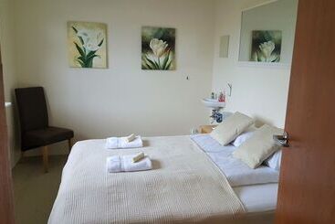 پانسیون Comfy Guesthouse Westfjords
