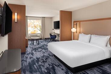 هتل Fairfield By Marriott Inn & Suites Yankton
