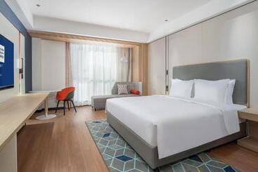 هتل Holiday Inn Express Lanzhou Jianlan By Ihg
