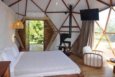 هتل Mandalin Glamping