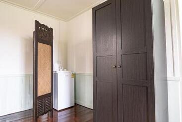 هتل Roomquest Rim Praya Dinsor Road