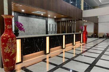 酒店 Wing Tat Grand
