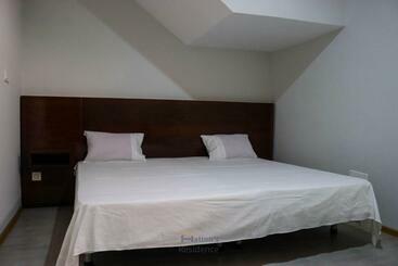 هاستل Helton´s Residence