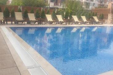 تختخواب و صبحانه Villa Mystic