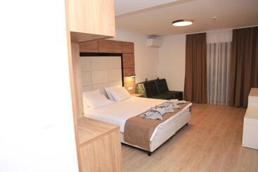 تختخواب و صبحانه Villa Mystic
