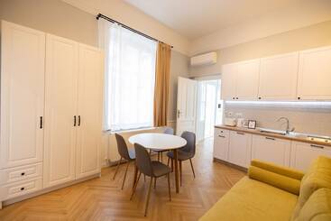Carol Residence