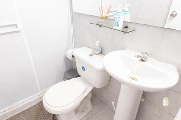 پانسیون Hostal Casa Dandy