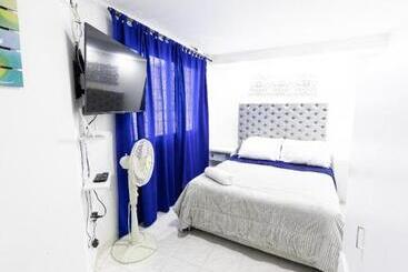 پانسیون Hostal Casa Dandy