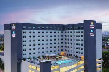 هتل Hyatt Place Houston Medical Center