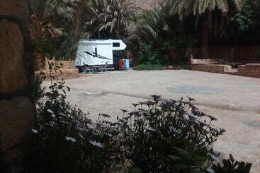 هتل Auberge Camping Garde Of Eden Le Lac