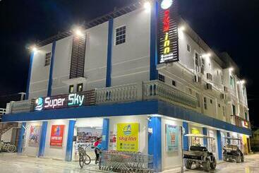 فندق Sky Inn