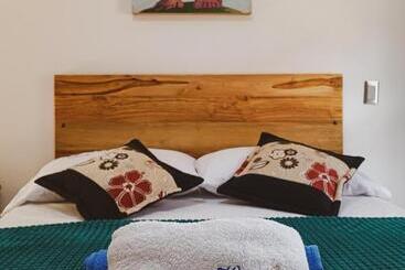 پانسیون Famy Hostal Nardo S