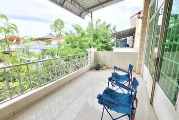 پانسیون Yana House Phnom Penh