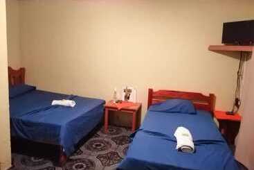 هتل کپسول Cabinas Carolina