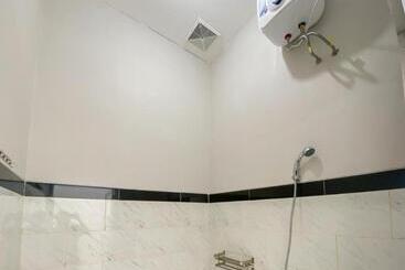 هتل Reddoorz Plus At Orange Diponogoro Palangkaraya