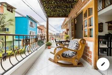 تختخواب و صبحانه Casa Pastora