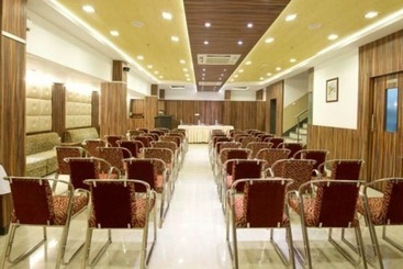 هتل Siddharth Palace