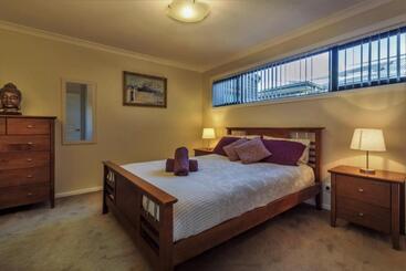 پانسیون Torquay Homestay Guesthouse