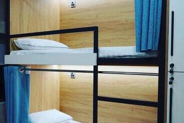 Hostelone