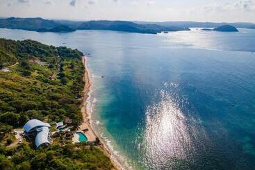 Inlight Lombok Beach Hotel New Year Offer