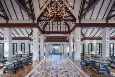 هتل Jw Marriott Khao Lak Resort Suites