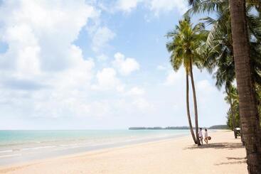 هتل Jw Marriott Khao Lak Resort Suites