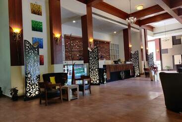 هتل Tgn Suites