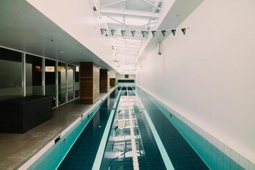 Sojourn Apartment Hotel   Ghuznee